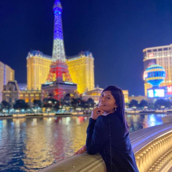 Meet your Posher, Daniela - Picture 1 of 1